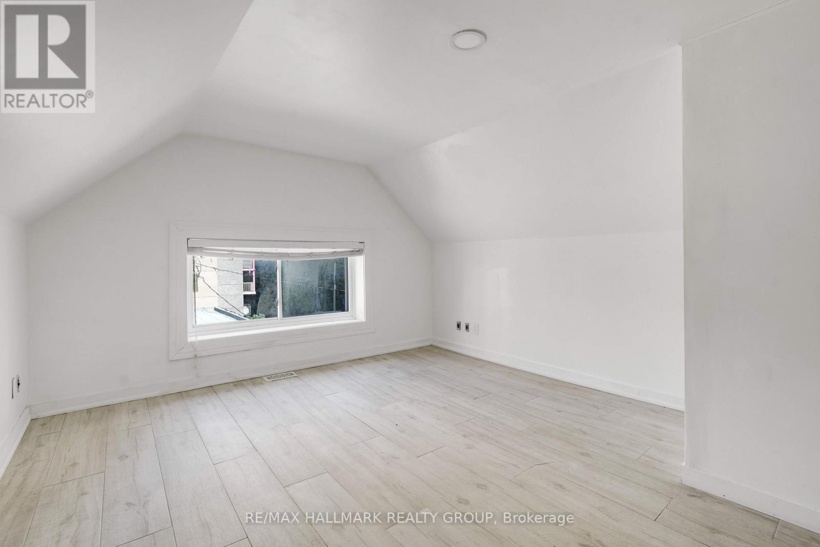 286 Kent Street N, Ottawa, Ontario  K2P 2A4 - Photo 17 - X12327901