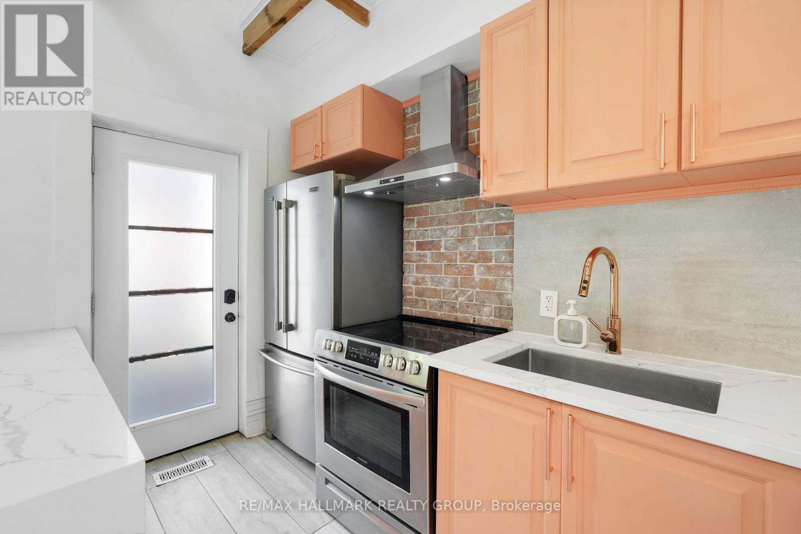 286 Kent Street N, Ottawa, Ontario  K2P 2A4 - Photo 11 - X12327901