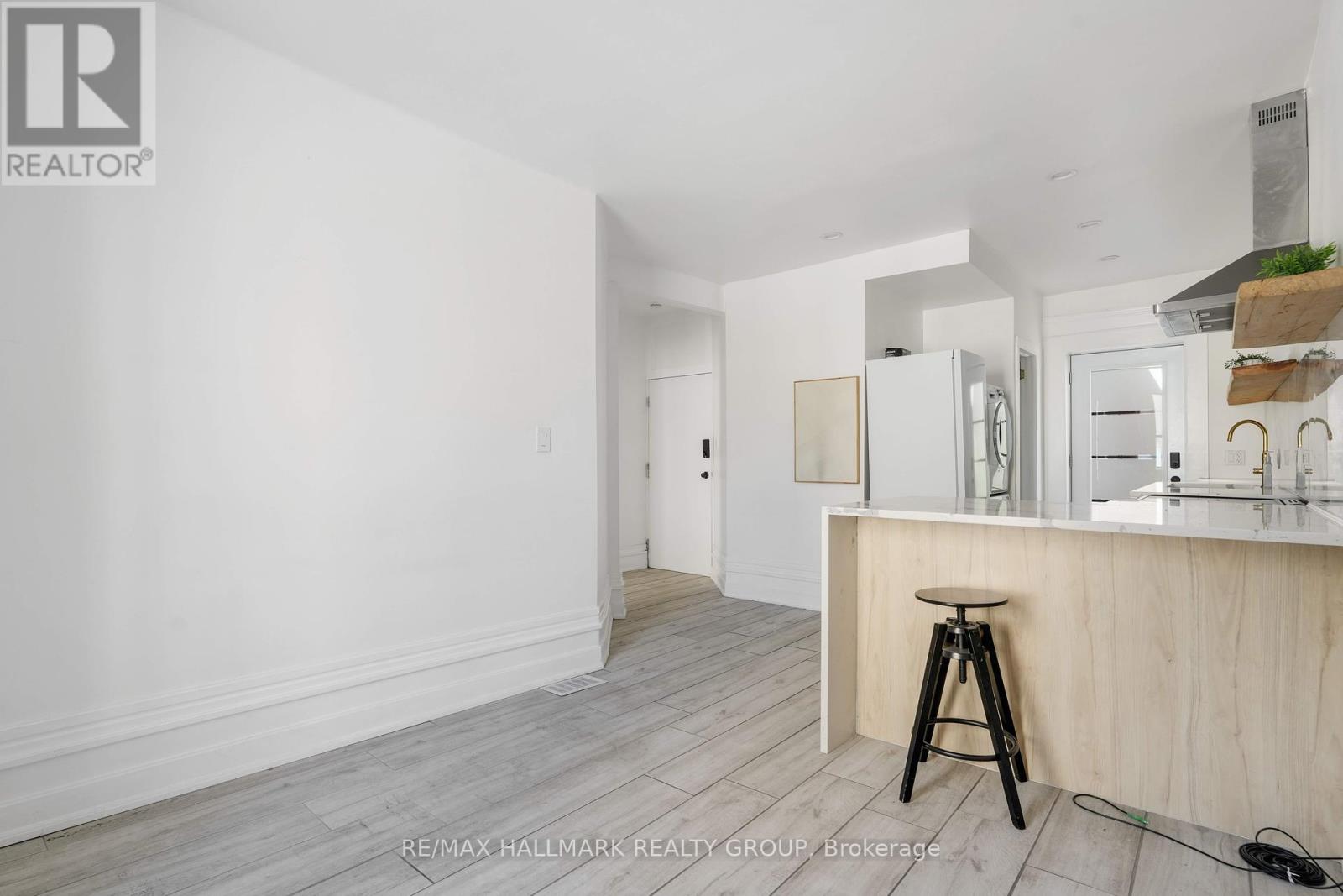 286 Kent Street N, Ottawa, Ontario  K2P 2A4 - Photo 25 - X12327901