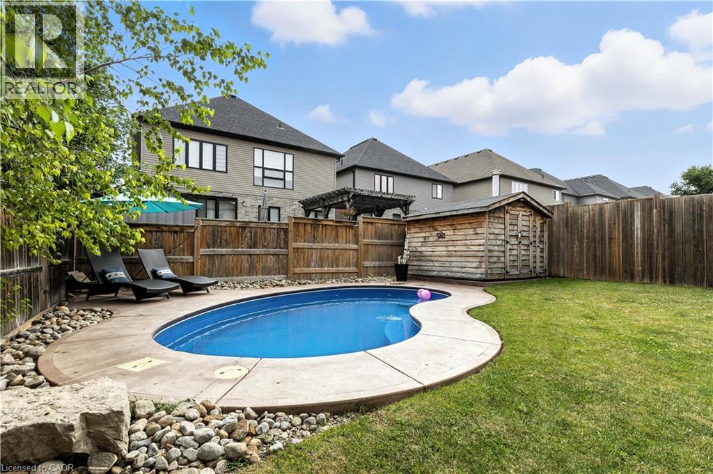 39 Deer Creek Street, Kitchener, Ontario  N2A 0E7 - Photo 33 - 40769685