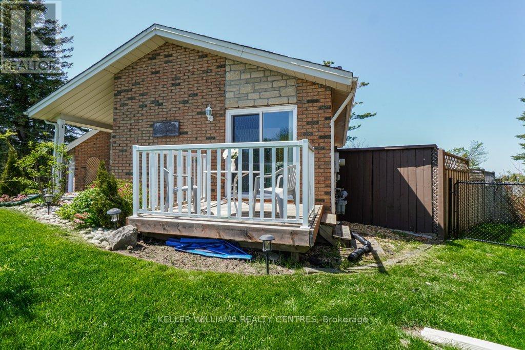 34 Meadowlands Drive, Brock, Ontario  L0E 1E0 - Photo 29 - N12403077