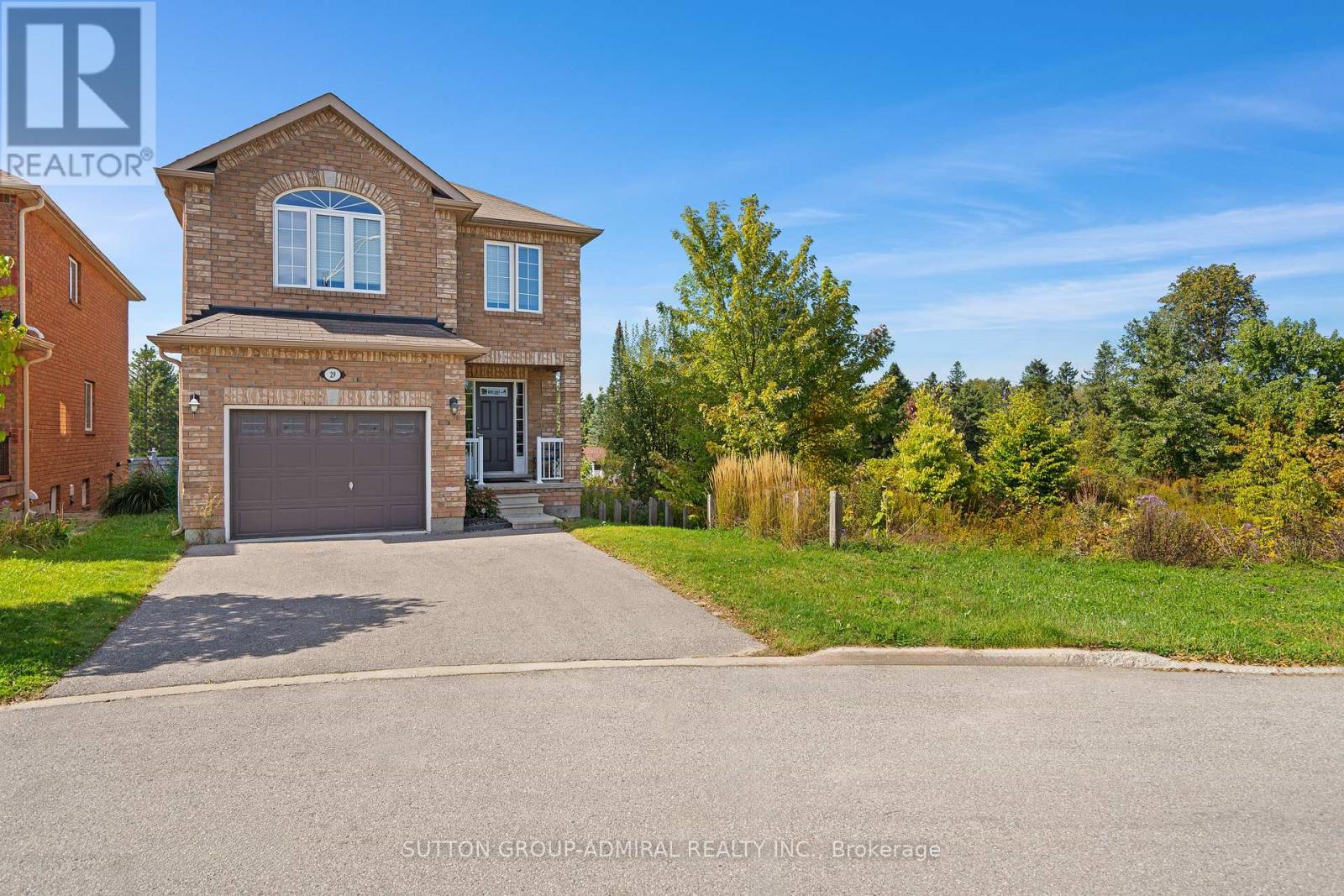 29 Crew Court, Barrie, Ontario  L4N 5S4 - Photo 3 - S12403089