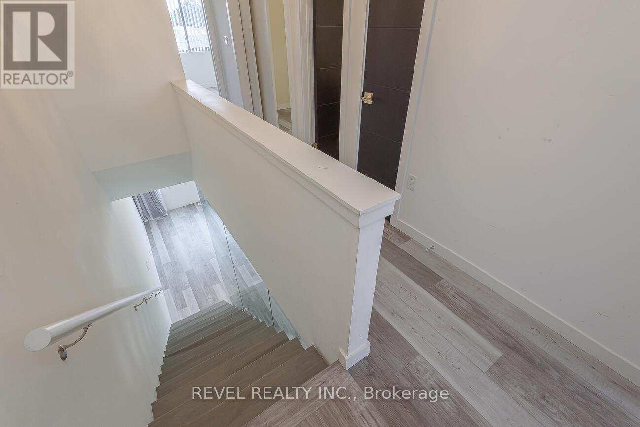 104 - 369 Essa Road, Barrie (Holly), Ontario  L4N 9C8 - Photo 21 - S12403090