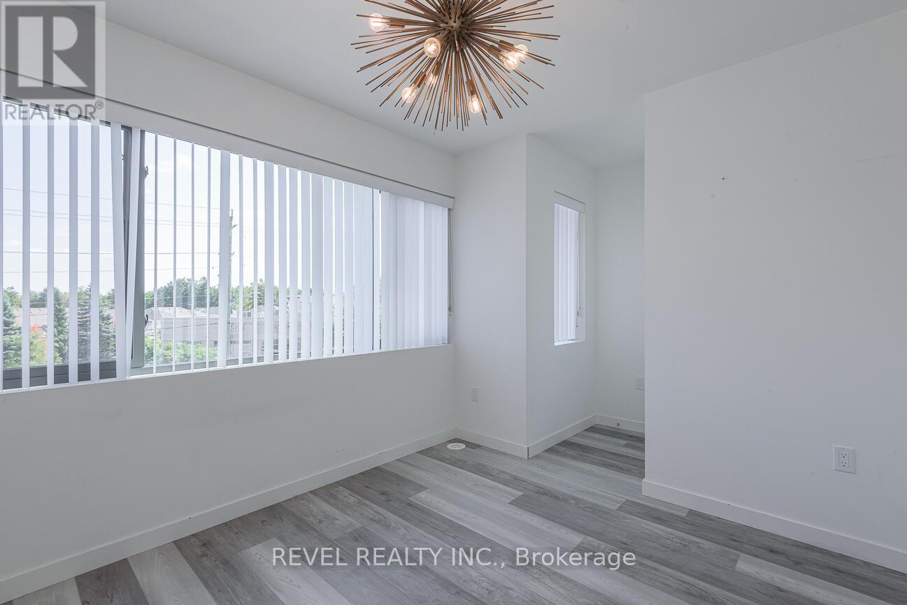 104 - 369 Essa Road, Barrie (Holly), Ontario  L4N 9C8 - Photo 31 - S12403090