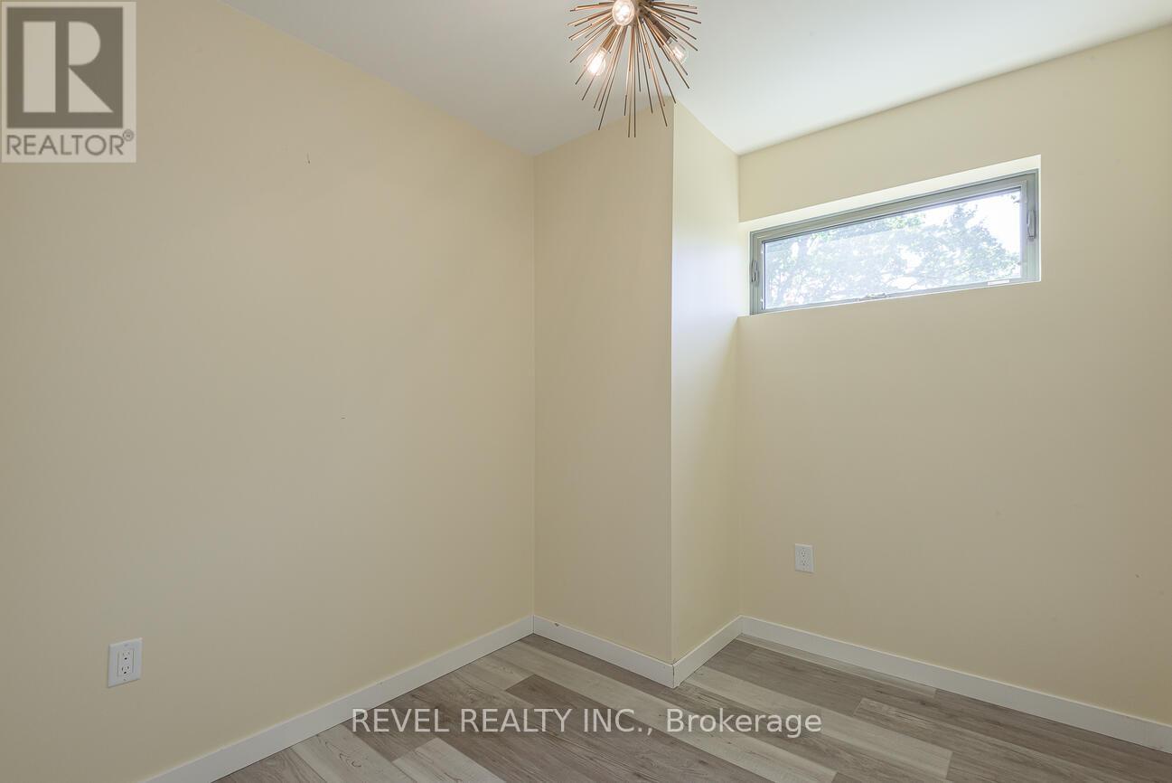 104 - 369 Essa Road, Barrie (Holly), Ontario  L4N 9C8 - Photo 35 - S12403090