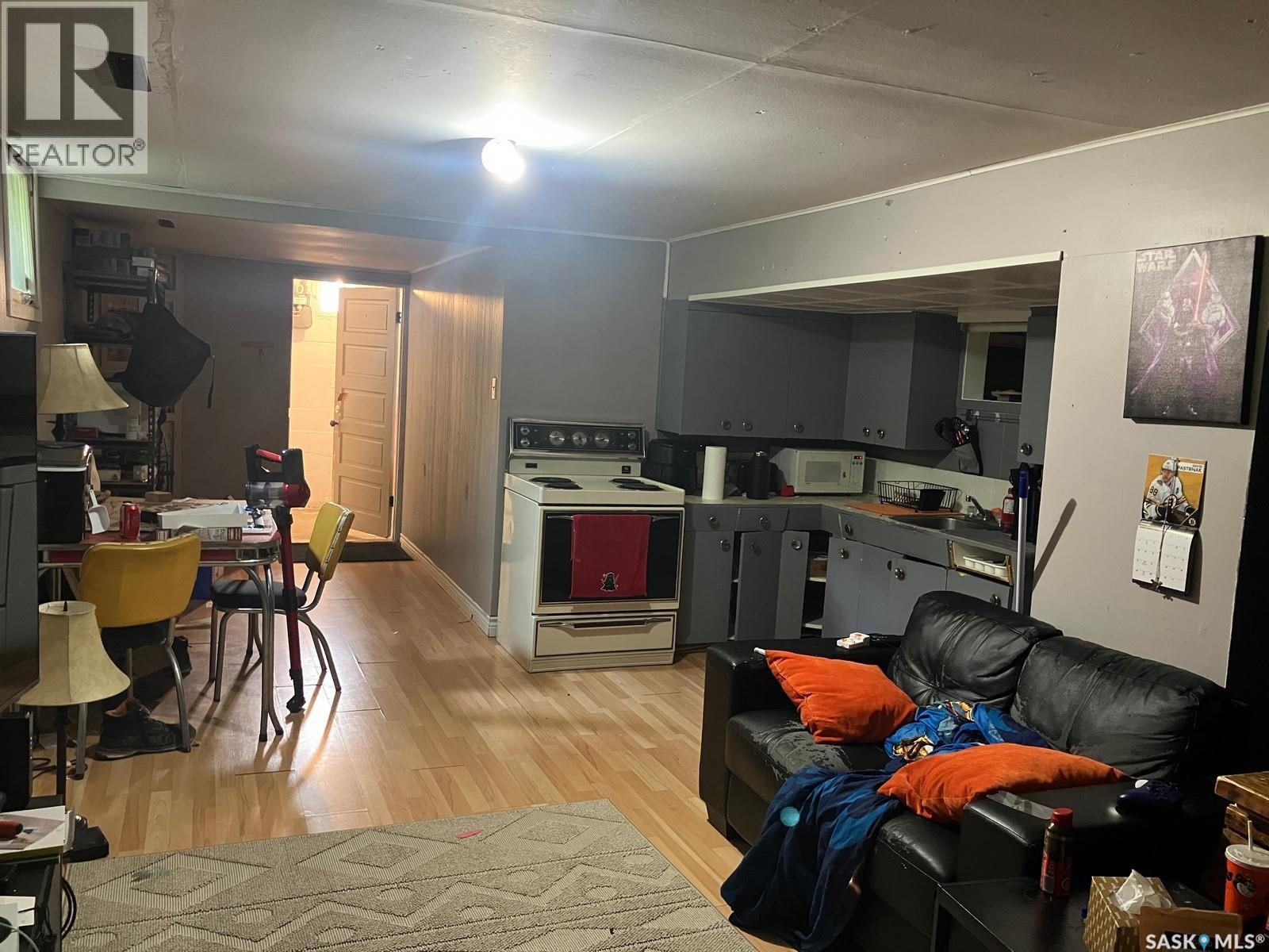 304 1st Street W, Nipawin, Saskatchewan  S0E 1E0 - Photo 31 - SK013763