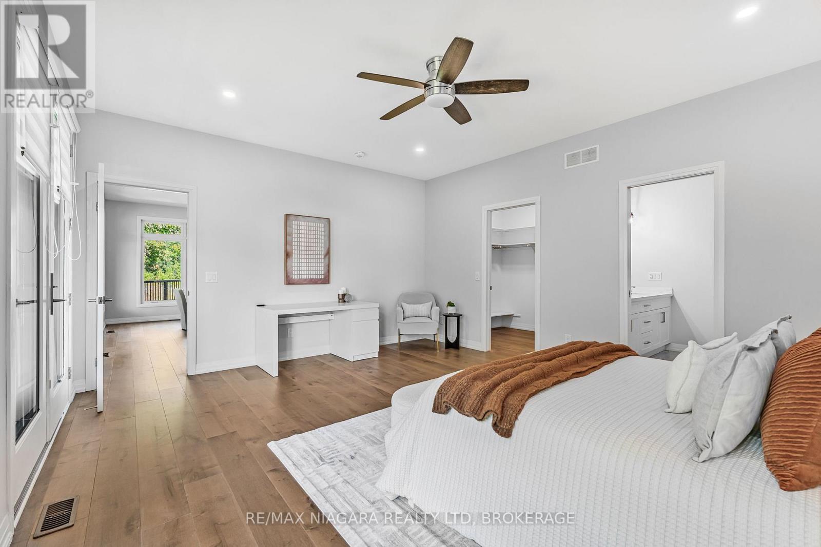 16 - 300 Richmond Street, Thorold (Confederation Heights), Ontario  L2V 0L6 - Photo 27 - X12403128