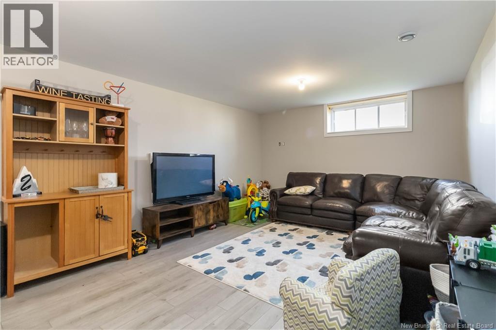 74 Laforest Street, Shediac, New Brunswick  E4P 0P9 - Photo 13 - NB126581