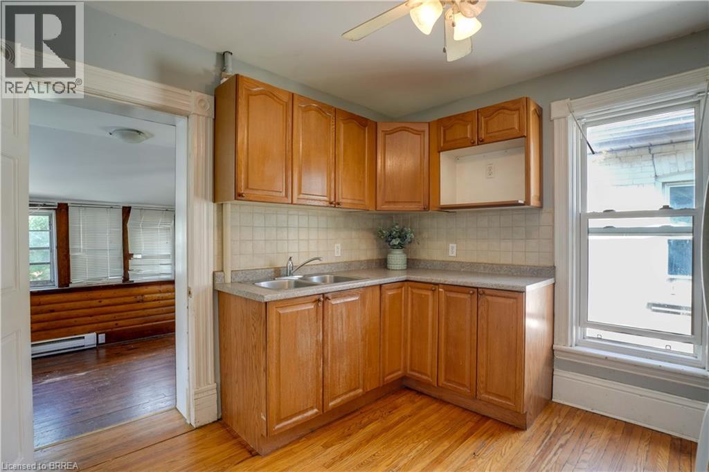 300 Dalhousie Street, Brantford, Ontario  N3S 3V5 - Photo 21 - 40768792