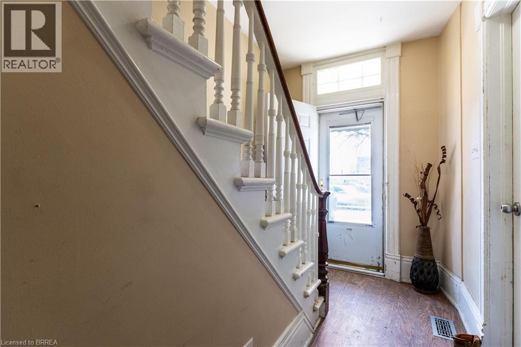 300 Dalhousie Street, Brantford, Ontario  N3S 3V5 - Photo 7 - 40768792