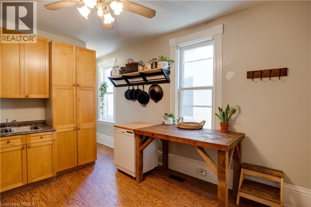 300 Dalhousie Street, Brantford, Ontario  N3S 3V5 - Photo 8 - 40768792
