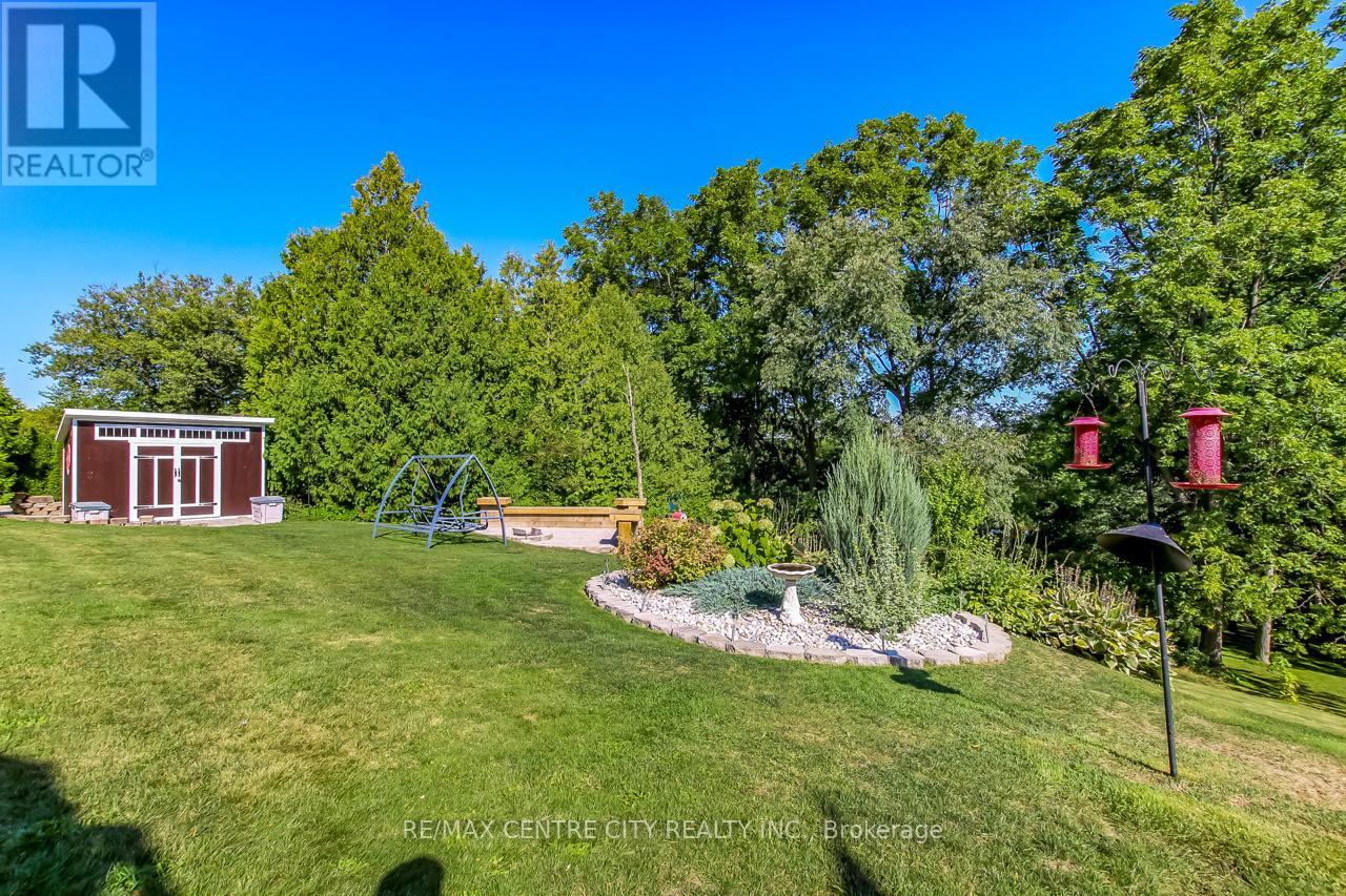 42610 Walnut Street, Central Elgin, Ontario  N0L 2L0 - Photo 39 - X12399855