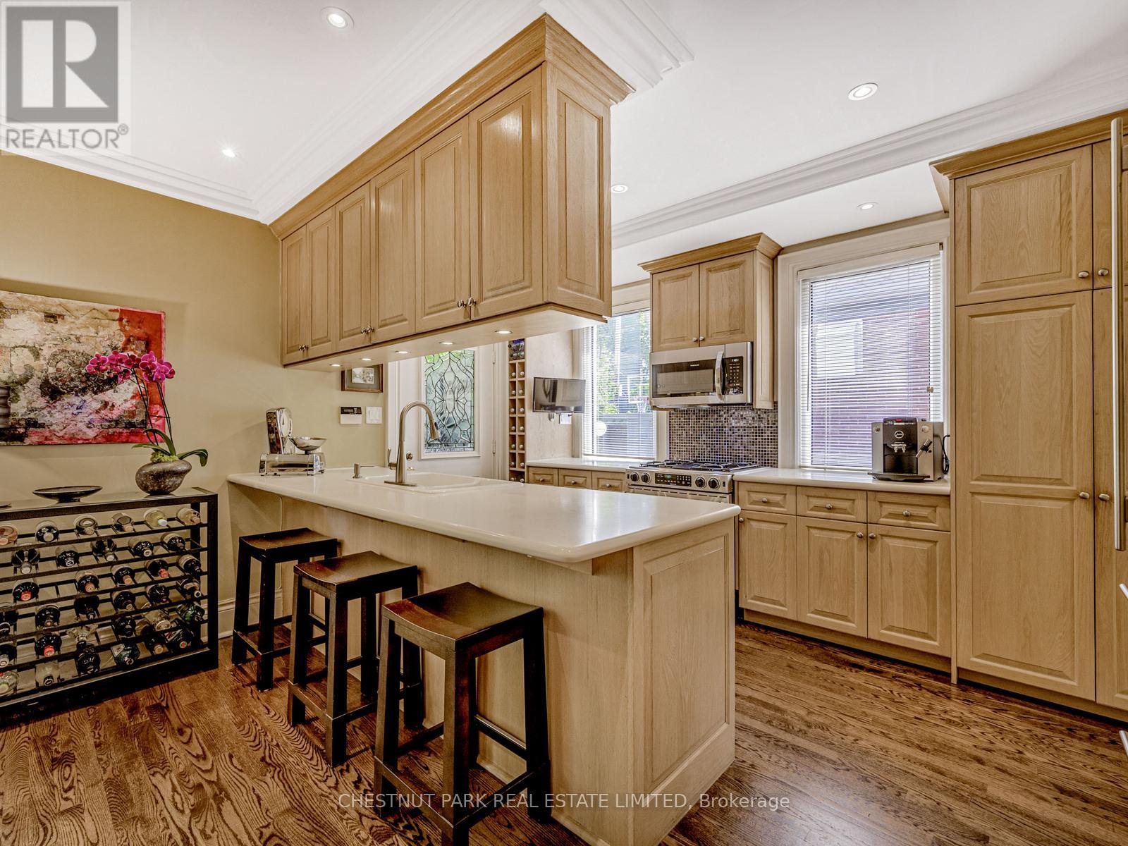 78 Dale Avenue, Toronto, Ontario  M4W 1K9 - Photo 14 - C12403122
