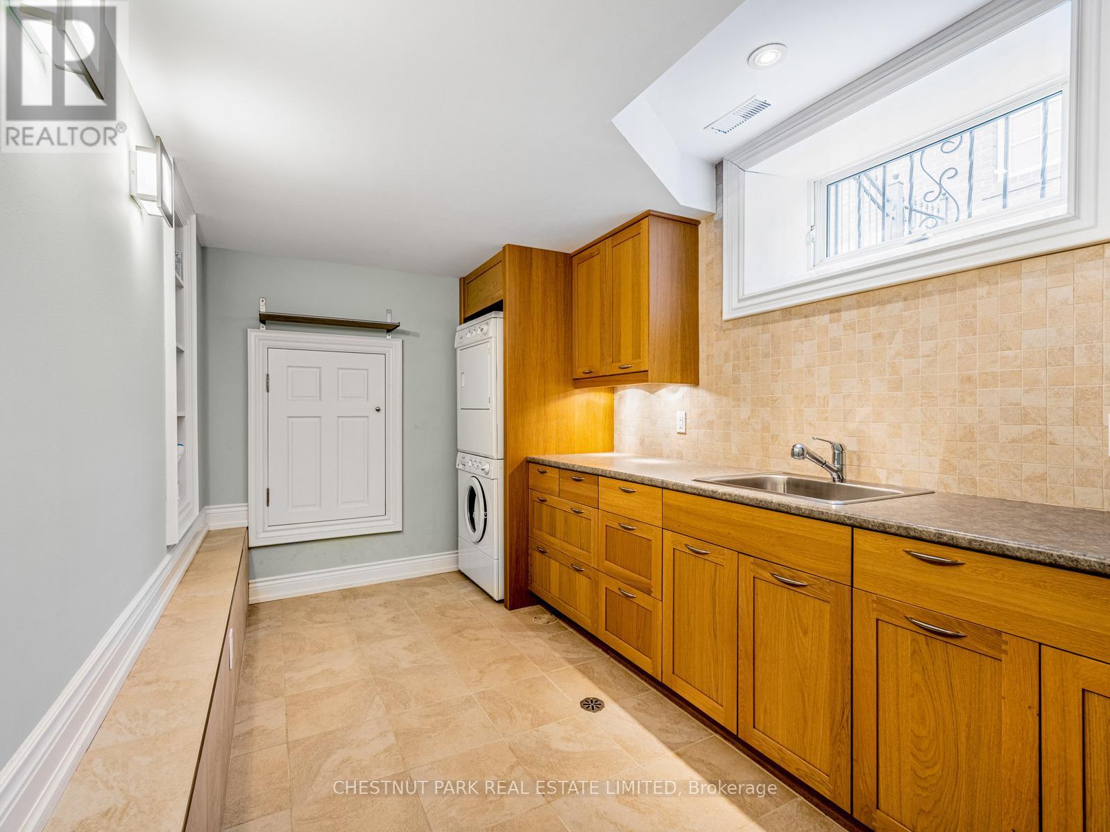 78 Dale Avenue, Toronto, Ontario  M4W 1K9 - Photo 42 - C12403122