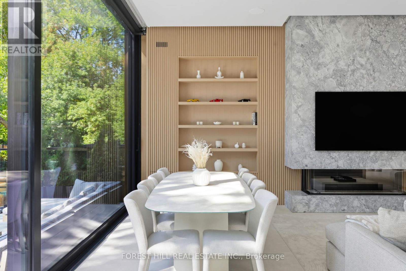 22 Khedive Avenue, Toronto, Ontario  M6A 2G2 - Photo 12 - C12403133