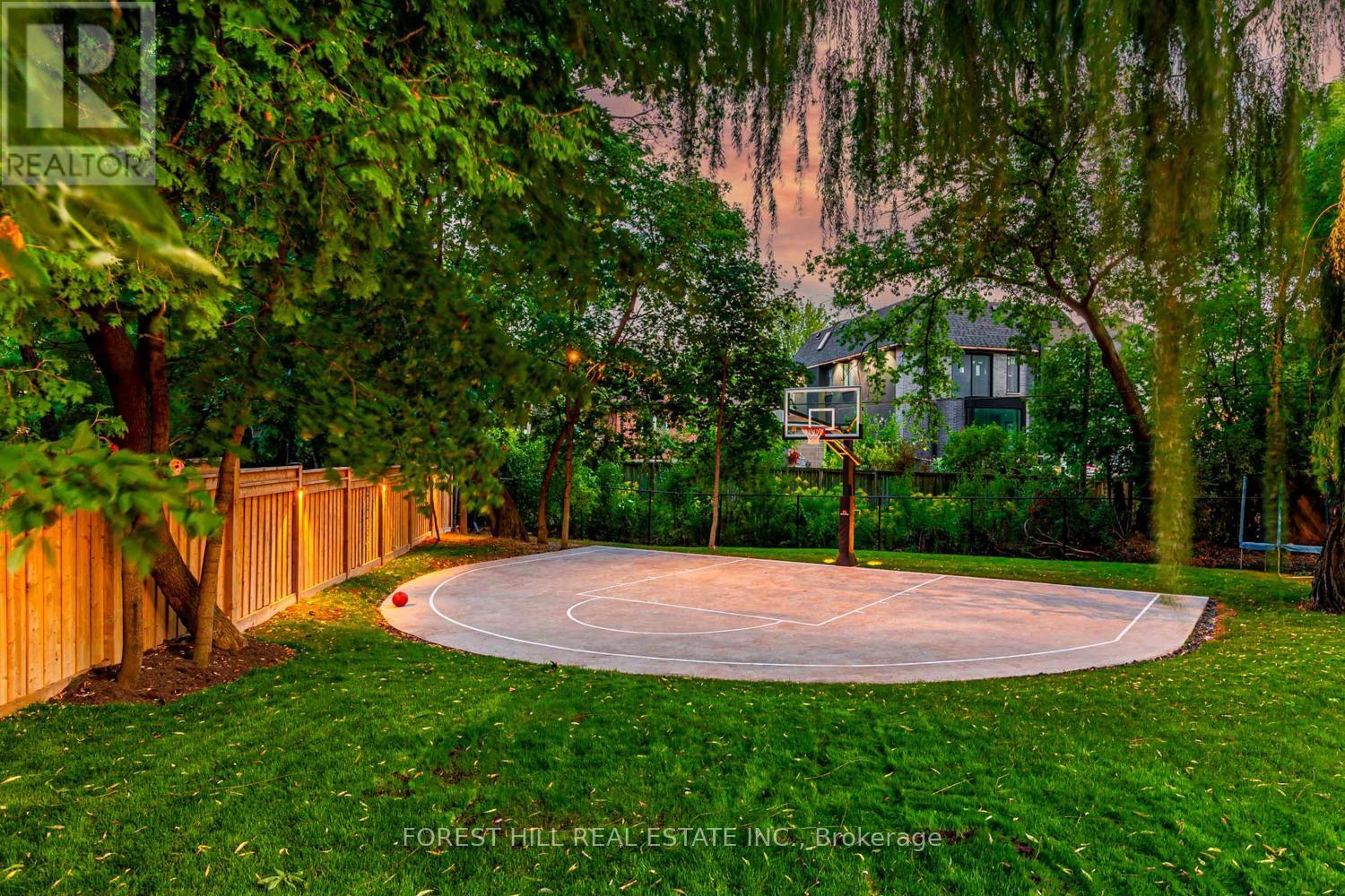 22 Khedive Avenue, Toronto, Ontario  M6A 2G2 - Photo 3 - C12403133