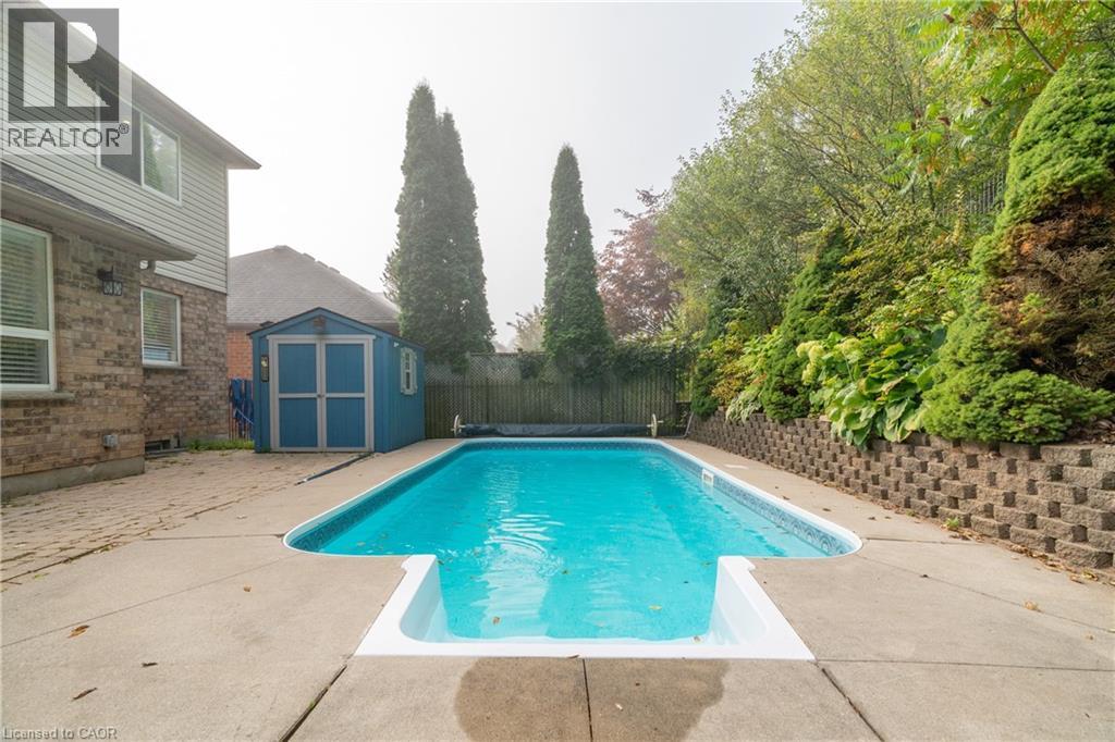 200 Mcmeeken Drive, Cambridge, Ontario  N3C 4H2 - Photo 46 - 40767274