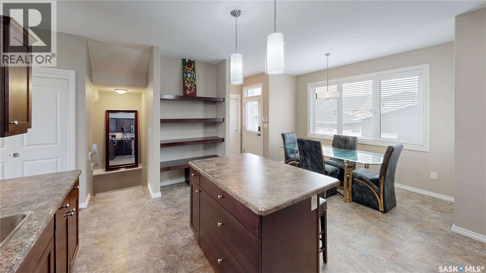 3330 Elgaard Drive, Regina, Saskatchewan  S4R 8J6 - Photo 14 - SK018350