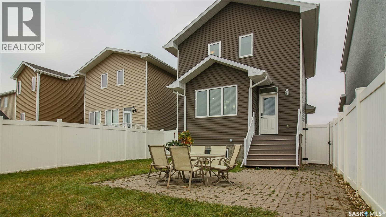 3330 Elgaard Drive, Regina, Saskatchewan  S4R 8J6 - Photo 38 - SK018350