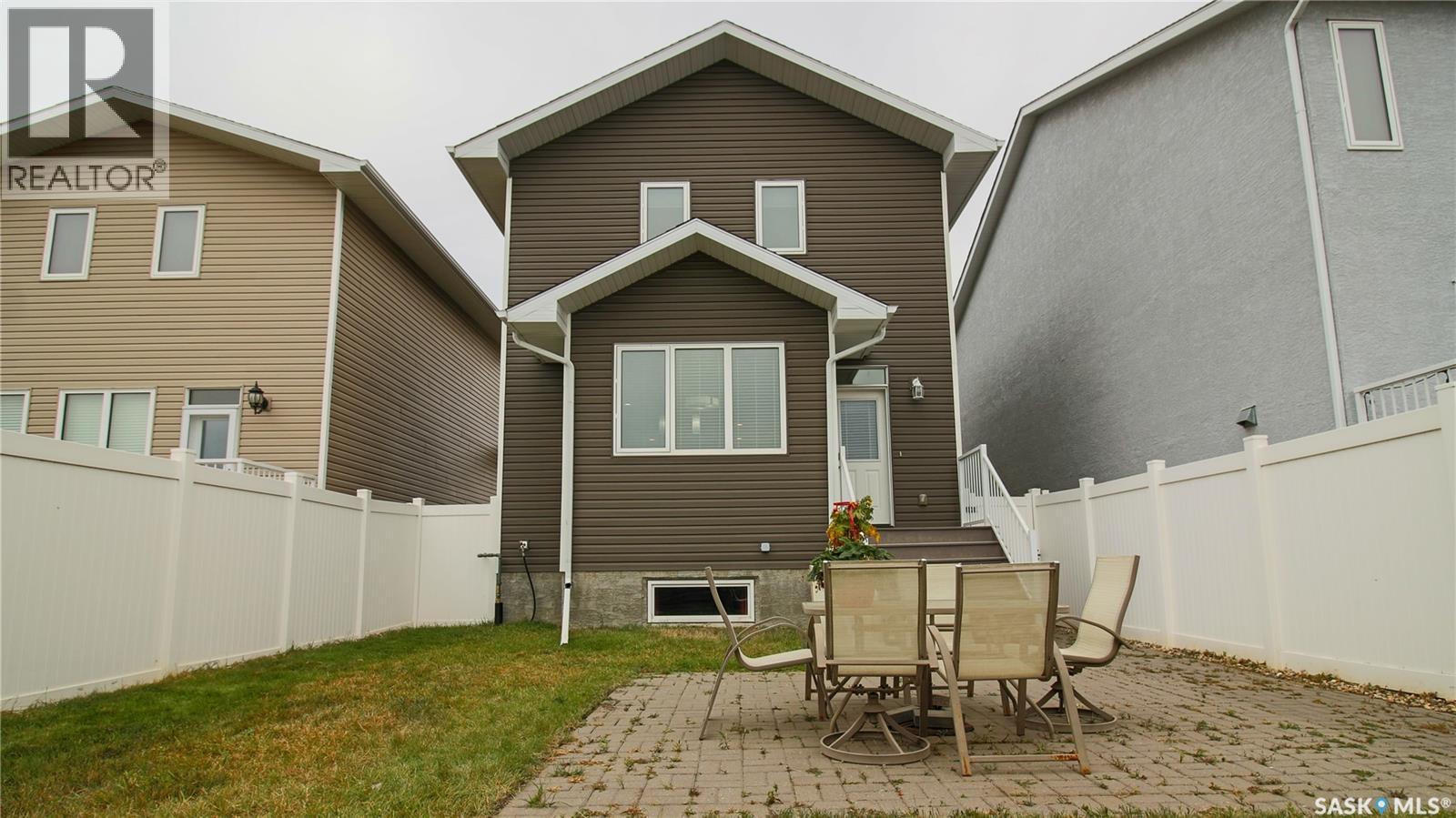 3330 Elgaard Drive, Regina, Saskatchewan  S4R 8J6 - Photo 39 - SK018350