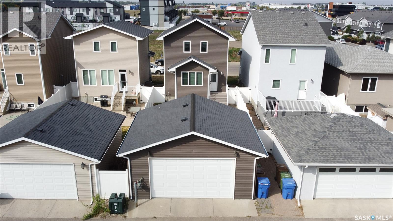 3330 Elgaard Drive, Regina, Saskatchewan  S4R 8J6 - Photo 45 - SK018350