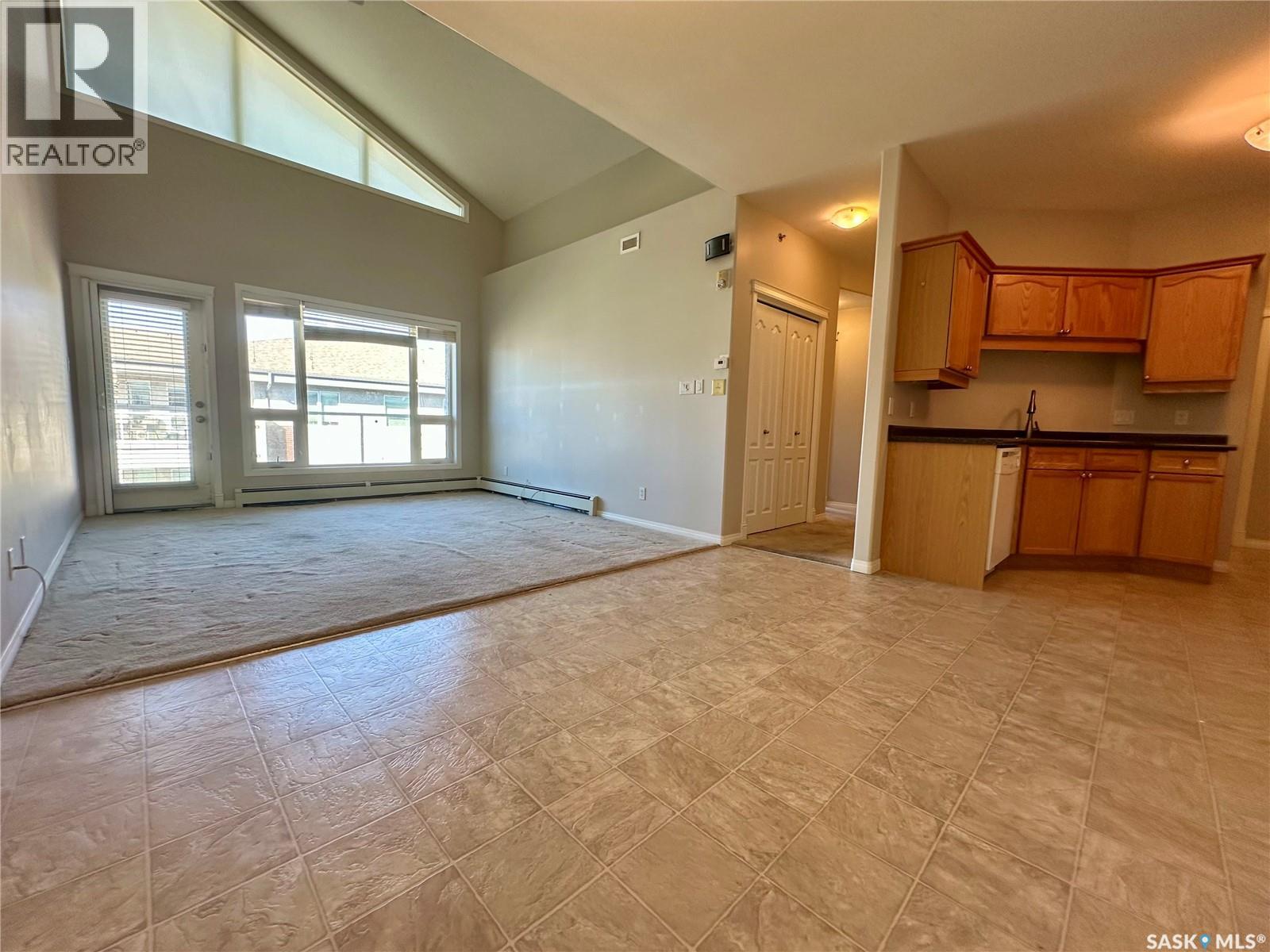 403 110 Armistice Way, Saskatoon, Saskatchewan  S7J 5L8 - Photo 9 - SK018331