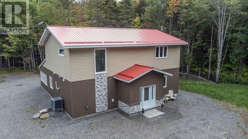 264 Lakeview Drive, Alban, Ontario  P0M 1A0 - Photo 1 - 2124705