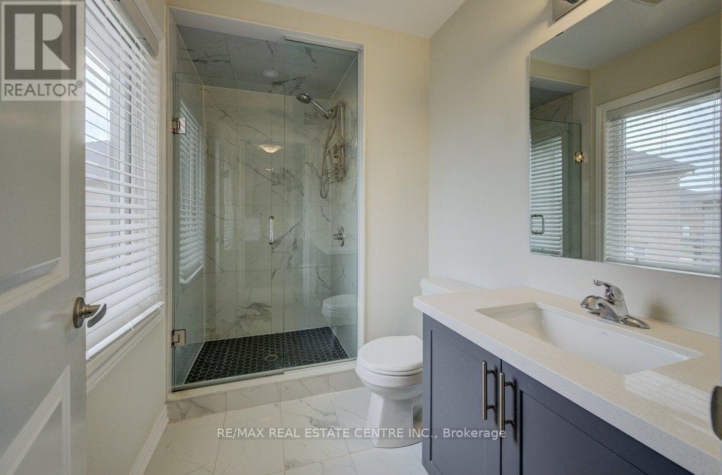 43 Genoa Drive, Hamilton, Ontario  L9B 0K1 - Photo 26 - X12397847
