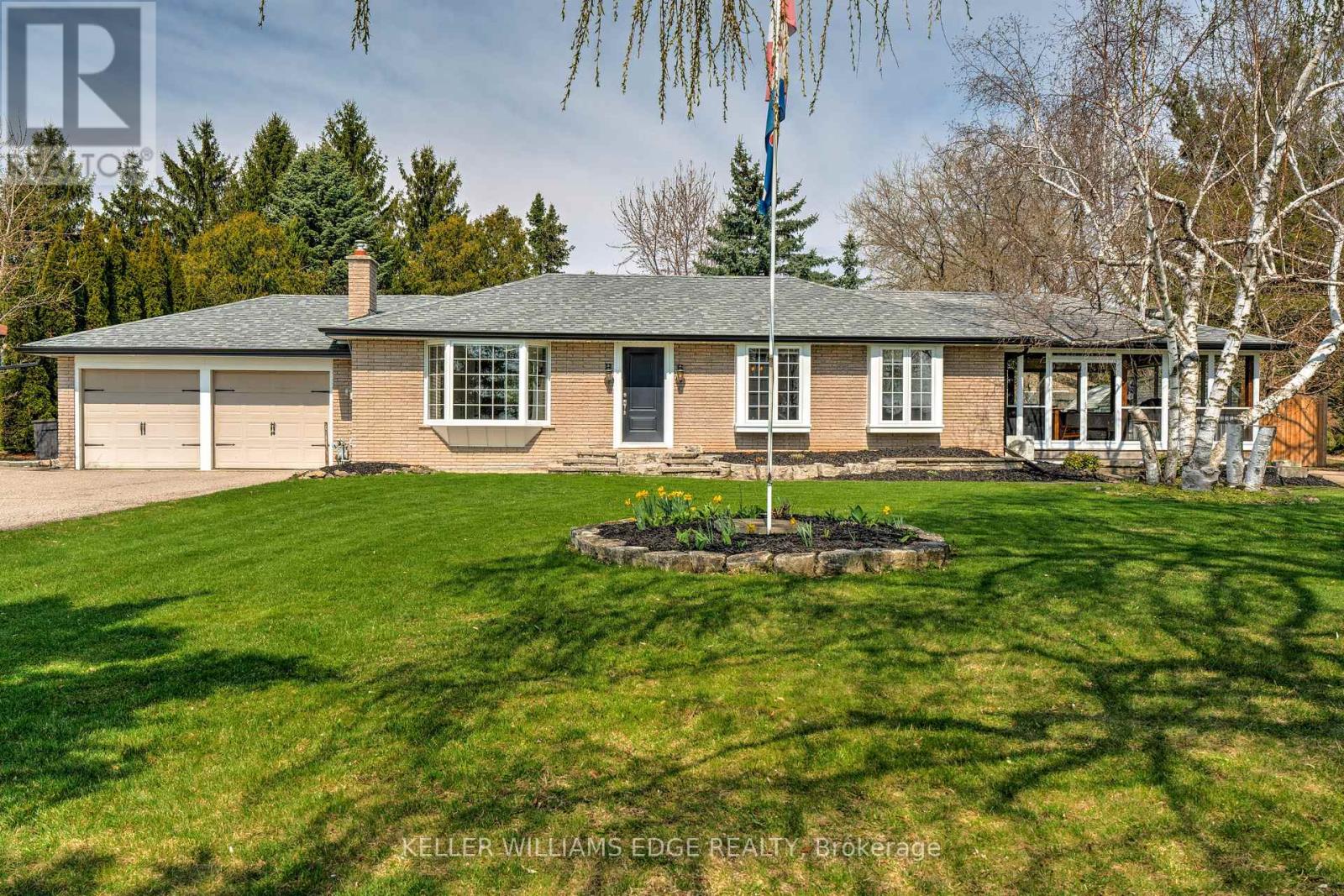 13175 15 Side Road, Halton Hills, Ontario  L7G 4S5 - Photo 2 - W12403104
