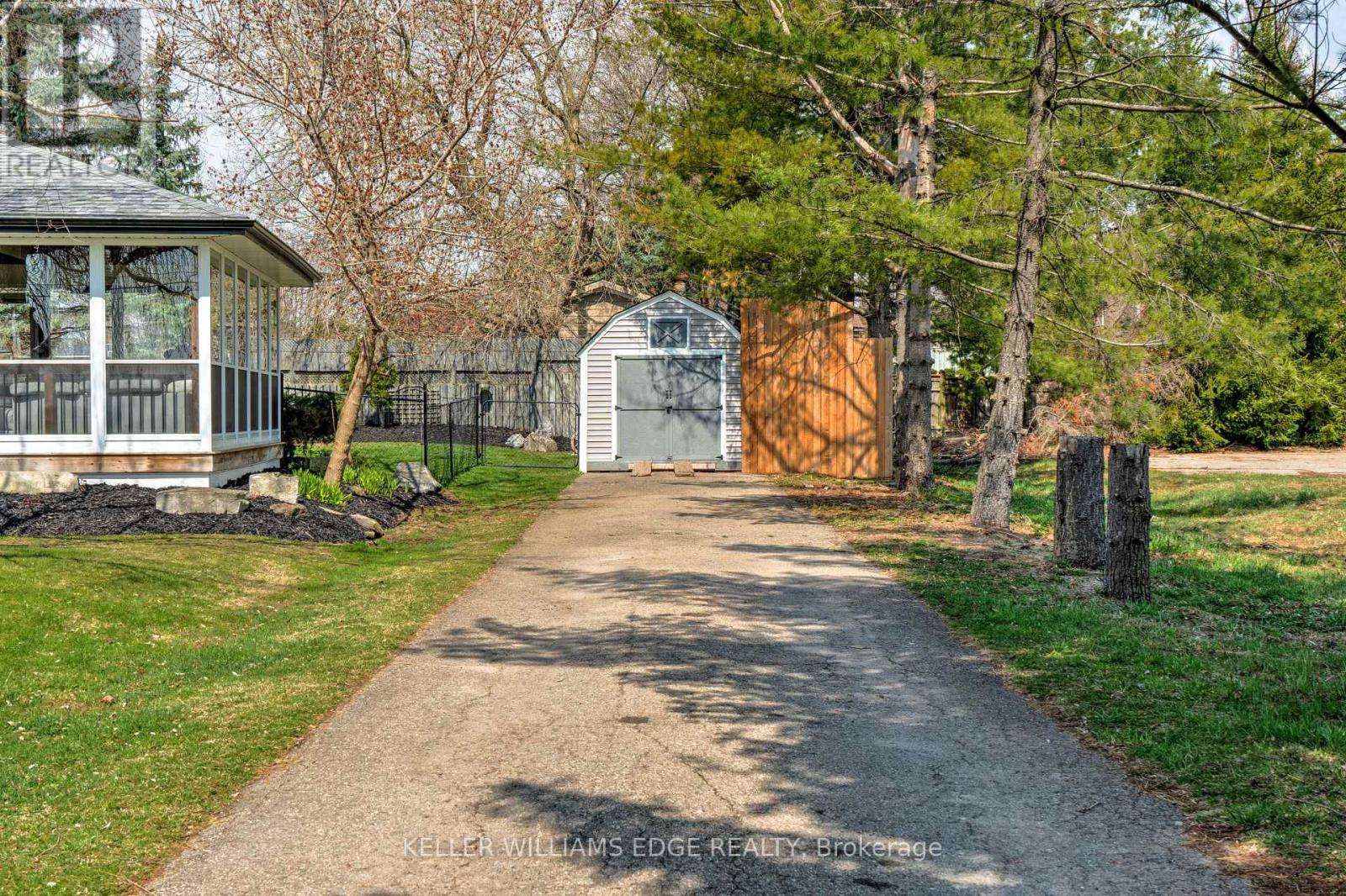 13175 15 Side Road, Halton Hills, Ontario  L7G 4S5 - Photo 3 - W12403104