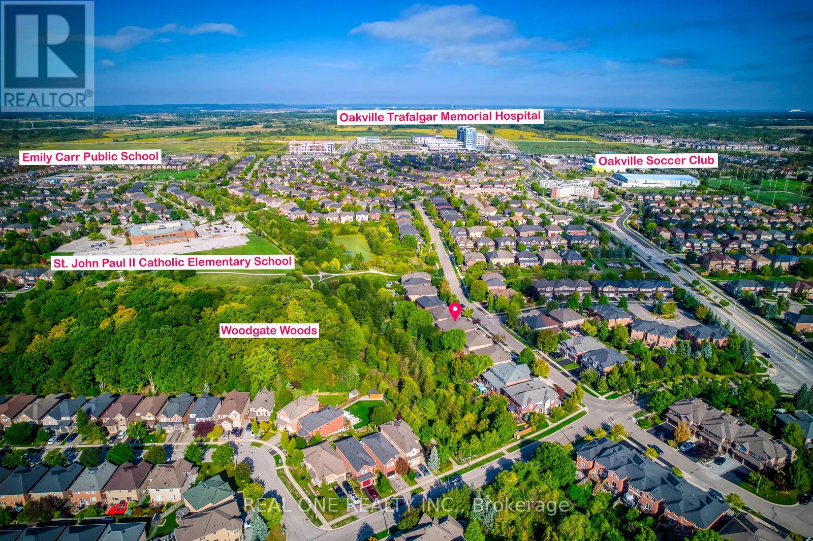 2296 Parkglen Avenue, Oakville, Ontario  L6M 4R3 - Photo 48 - W12403143