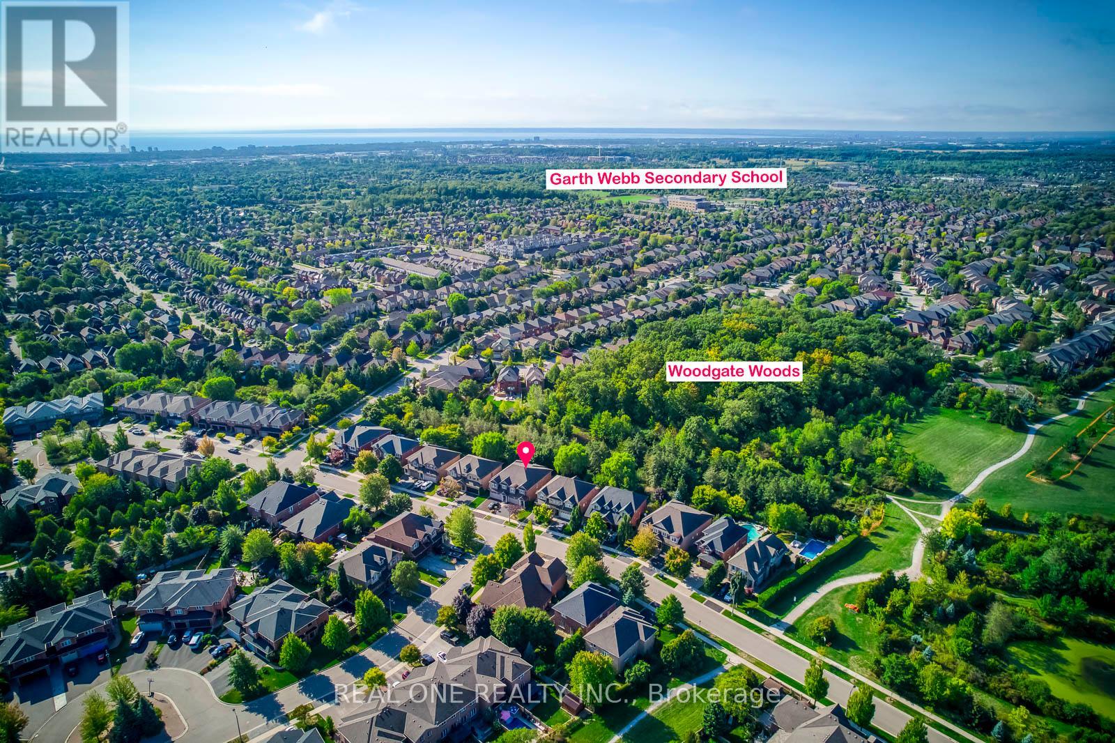 2296 Parkglen Avenue, Oakville, Ontario  L6M 4R3 - Photo 49 - W12403143