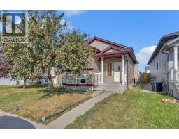 231 Martinvalley Crescent NE Martindale