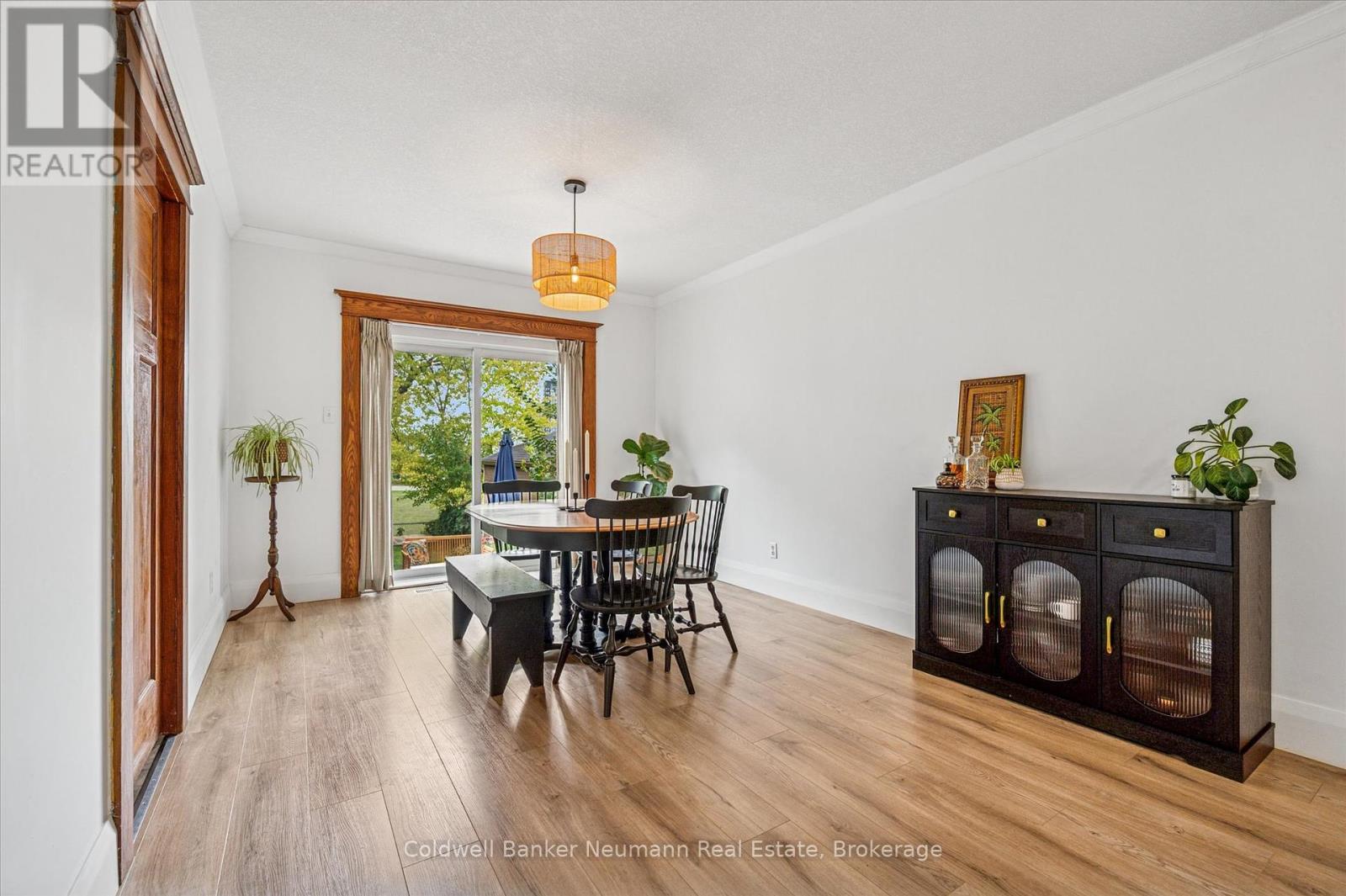 39 Agnes Street, Kitchener, Ontario  N2G 2E9 - Photo 32 - X12403173
