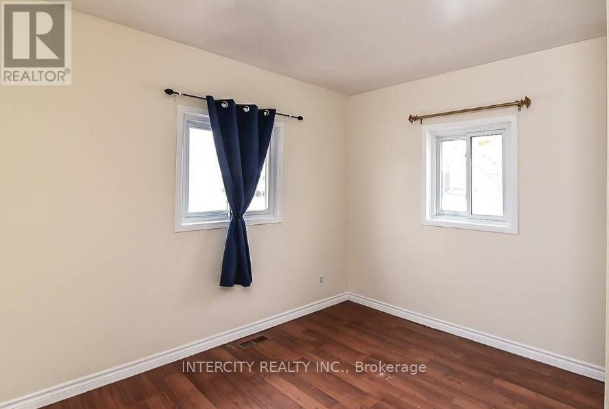 11 Sauer Avenue, Welland, Ontario  L3B 5H1 - Photo 18 - X12235108