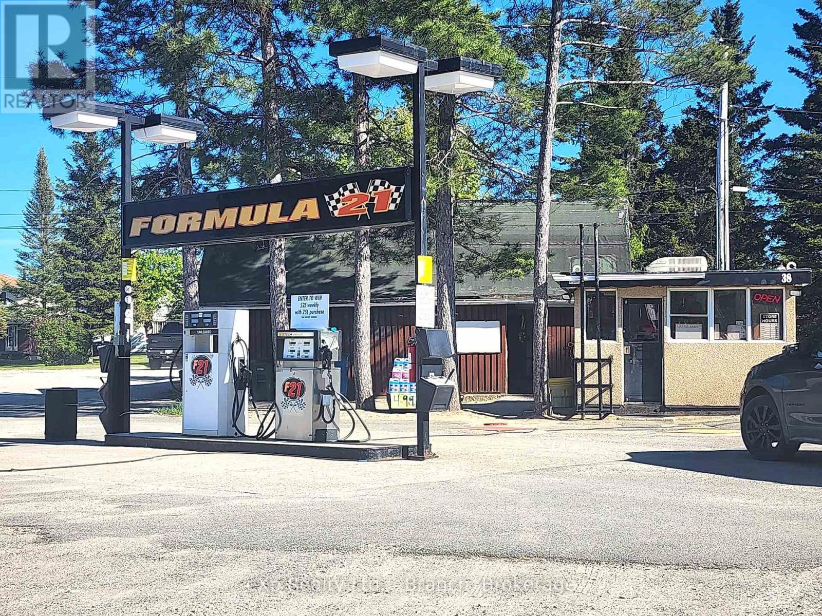 38 Huron Road, Cochrane, Ontario  P0L 1C0 - Photo 2 - T12403187