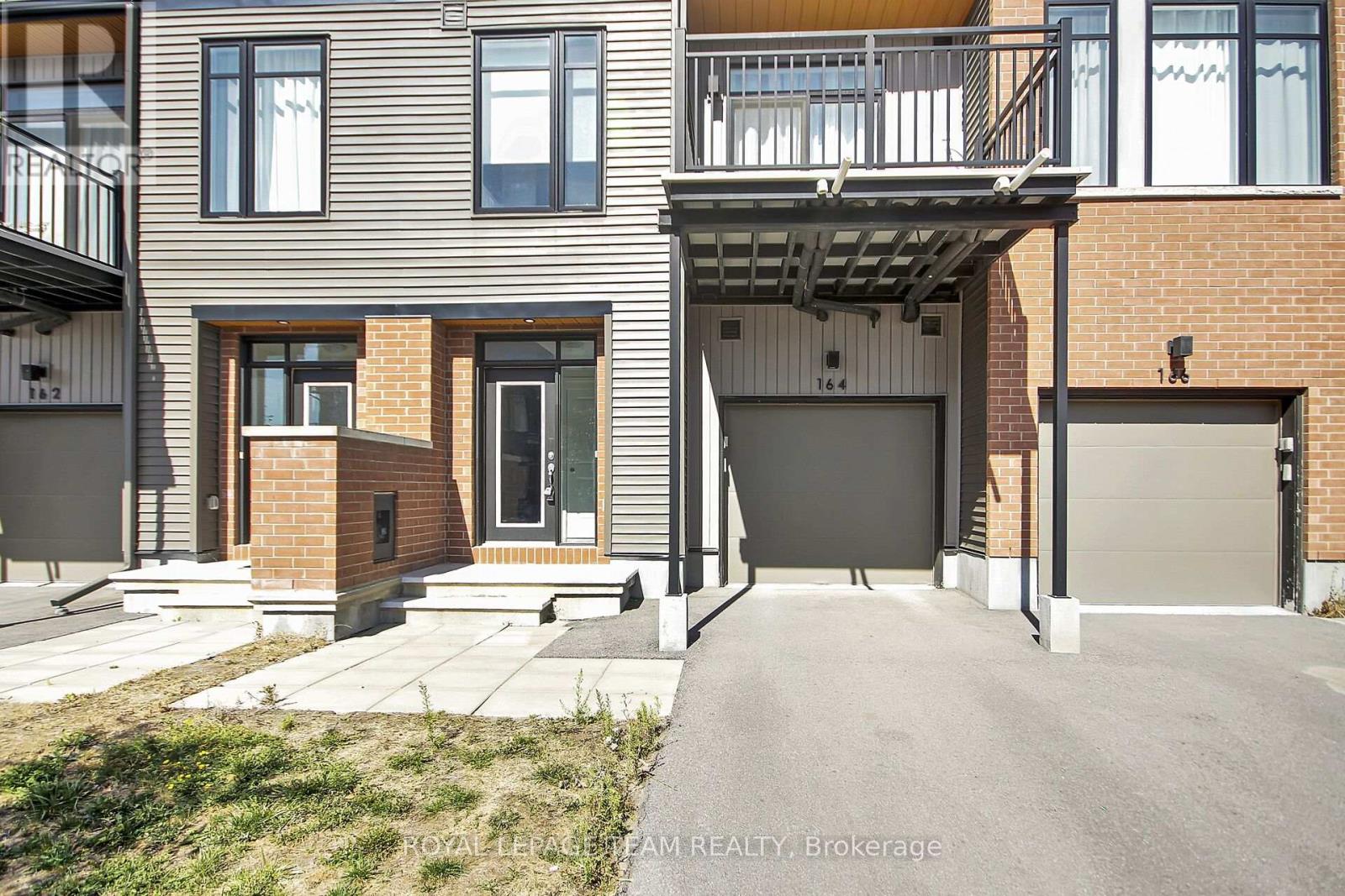 164 VISOR PRIVATE, Ottawa, Ontario