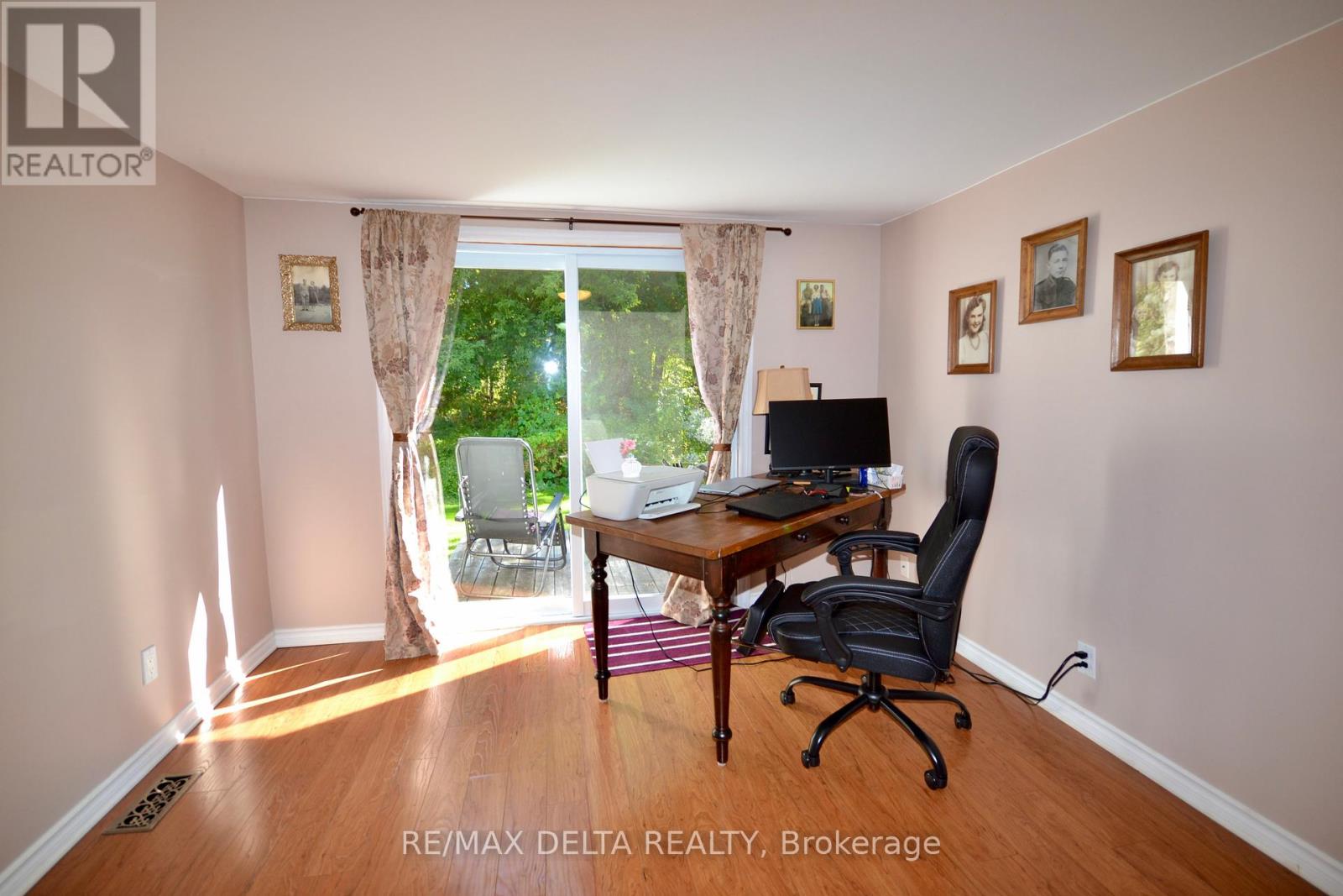 3383 Champlain Street, Clarence-Rockland, Ontario  K0A 1E0 - Photo 10 - X12403225