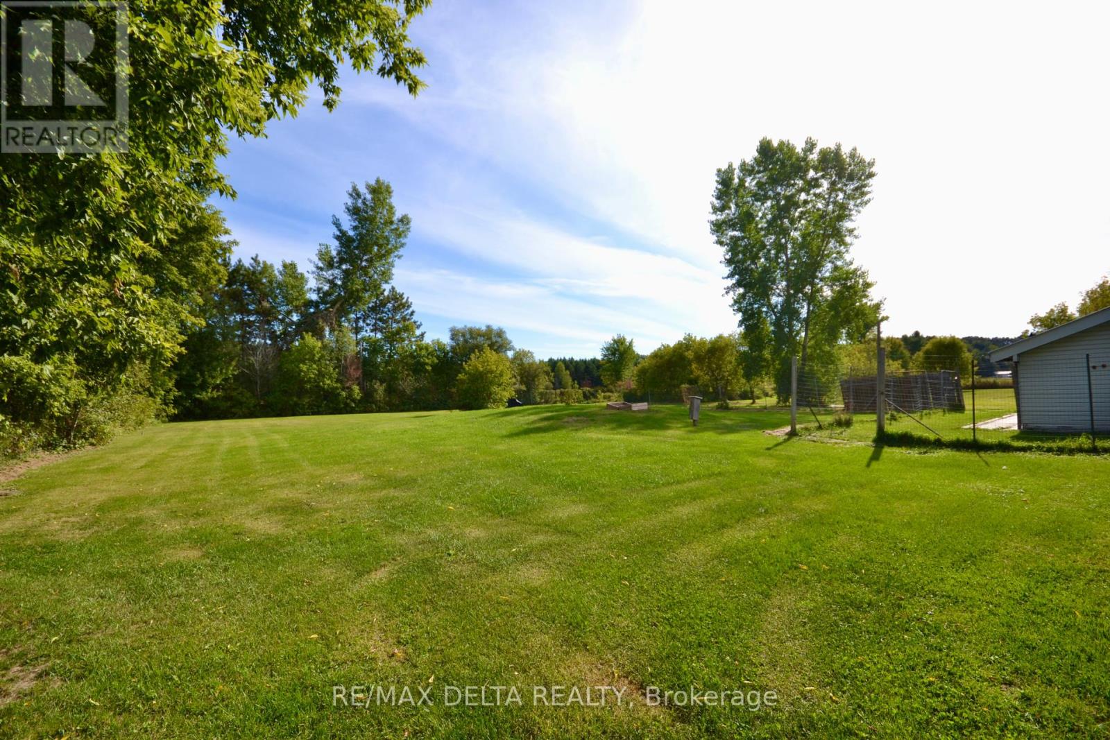 3383 Champlain Street, Clarence-Rockland, Ontario  K0A 1E0 - Photo 29 - X12403225