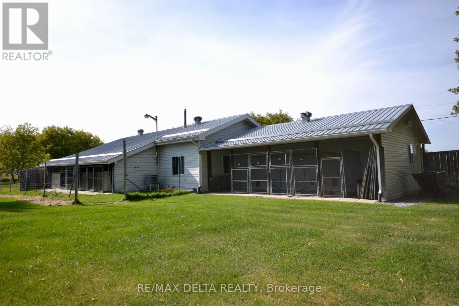3383 Champlain Street, Clarence-Rockland, Ontario  K0A 1E0 - Photo 31 - X12403225