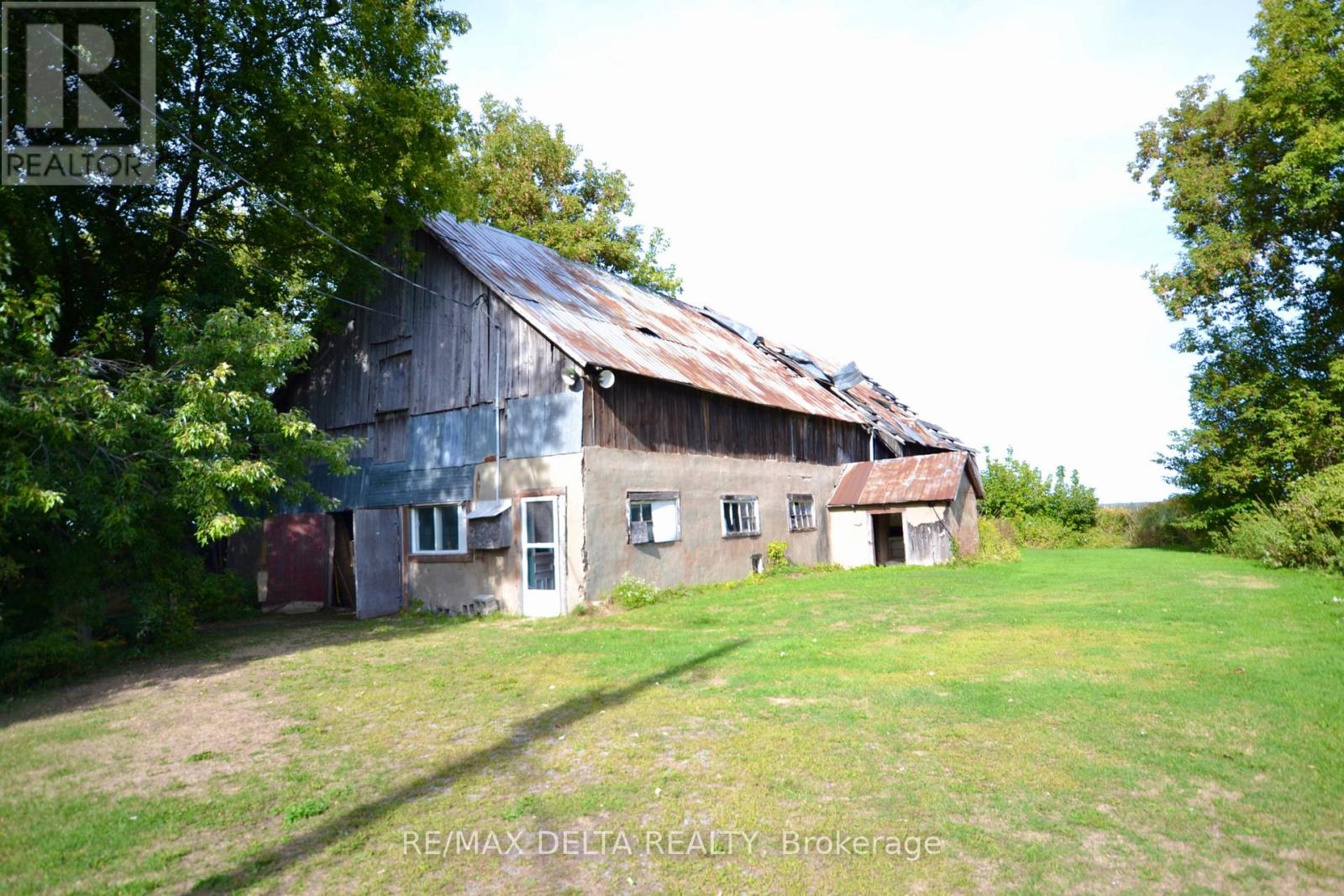 3383 Champlain Street, Clarence-Rockland, Ontario  K0A 1E0 - Photo 40 - X12403225