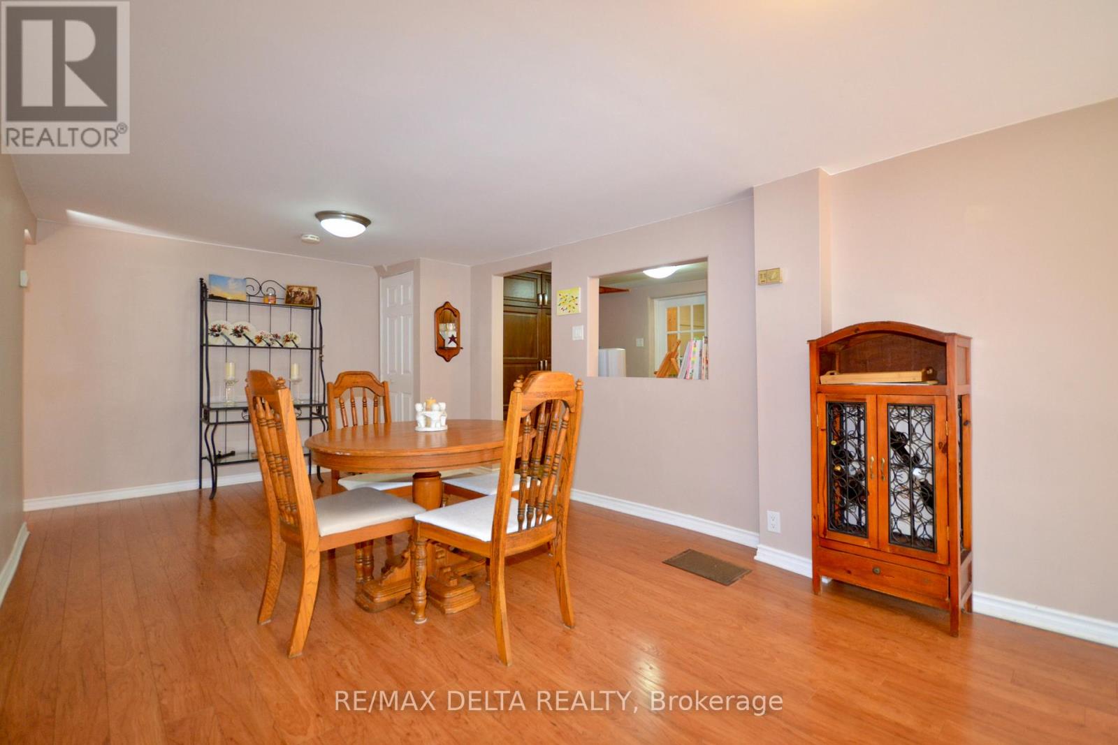 3383 Champlain Street, Clarence-Rockland, Ontario  K0A 1E0 - Photo 7 - X12403225