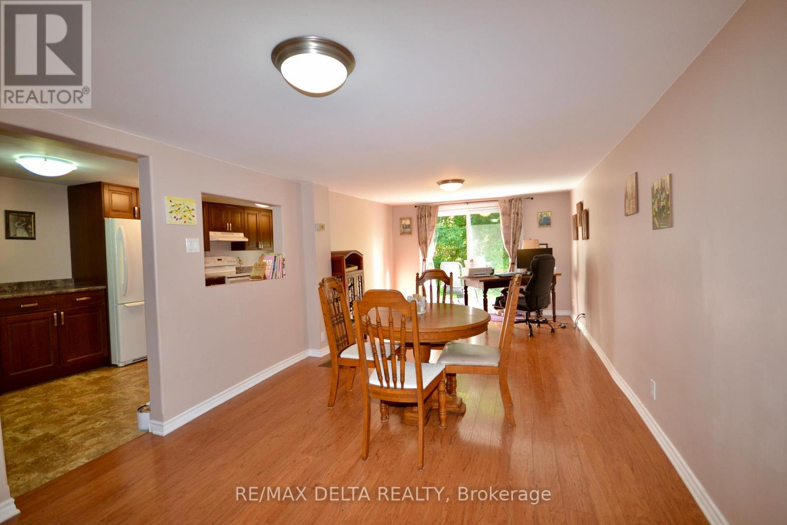 3383 Champlain Street, Clarence-Rockland, Ontario  K0A 1E0 - Photo 8 - X12403225