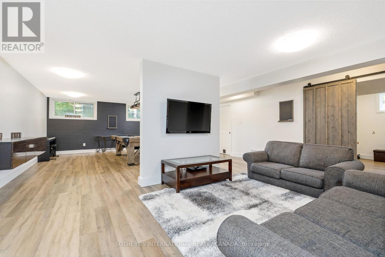 4498 Concession 11 Road, Puslinch, Ontario  N0B 2J0 - Photo 35 - X12403140