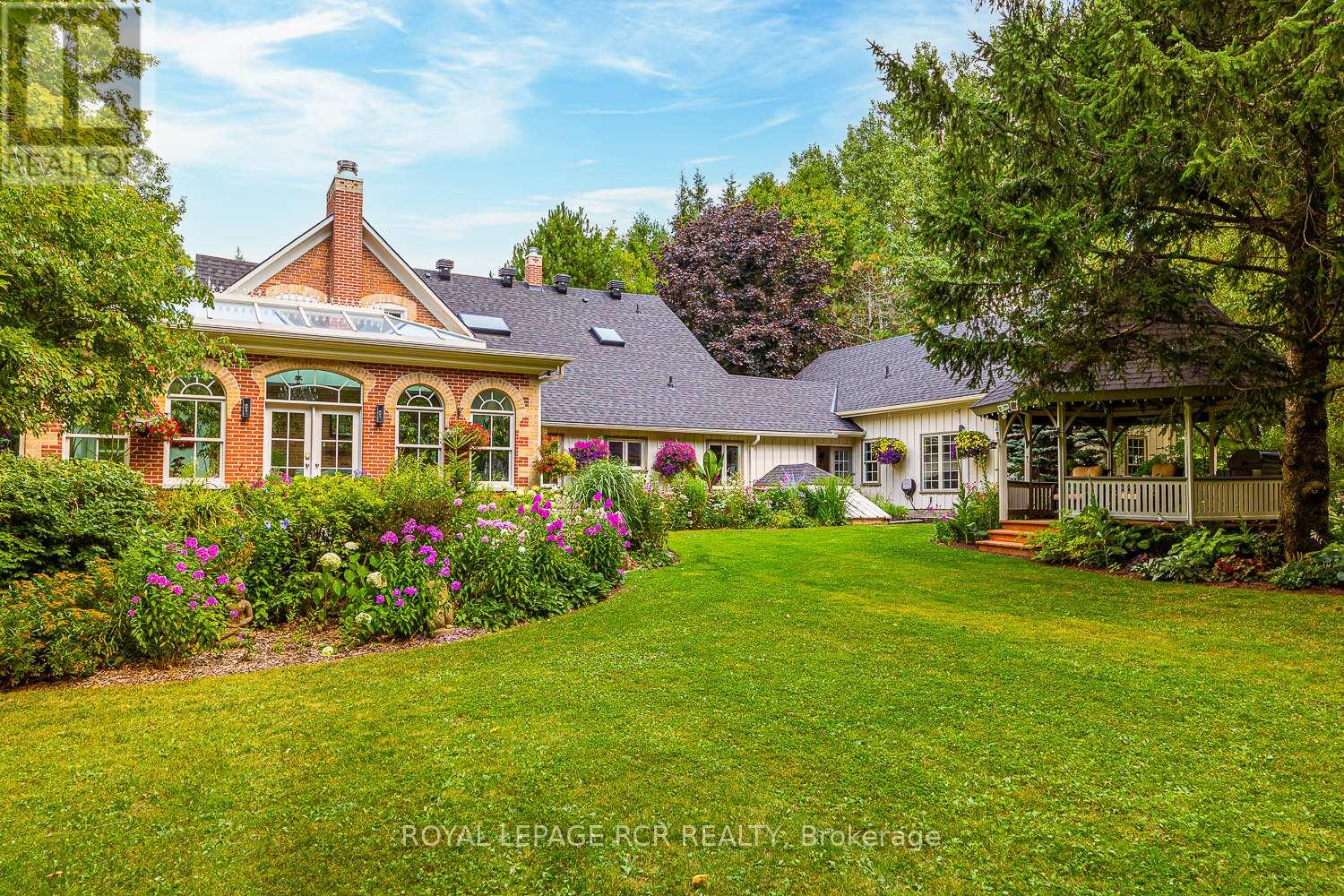 282398 County Rd 10, East Luther Grand Valley, Ontario  L9W 0W6 - Photo 3 - X12403145