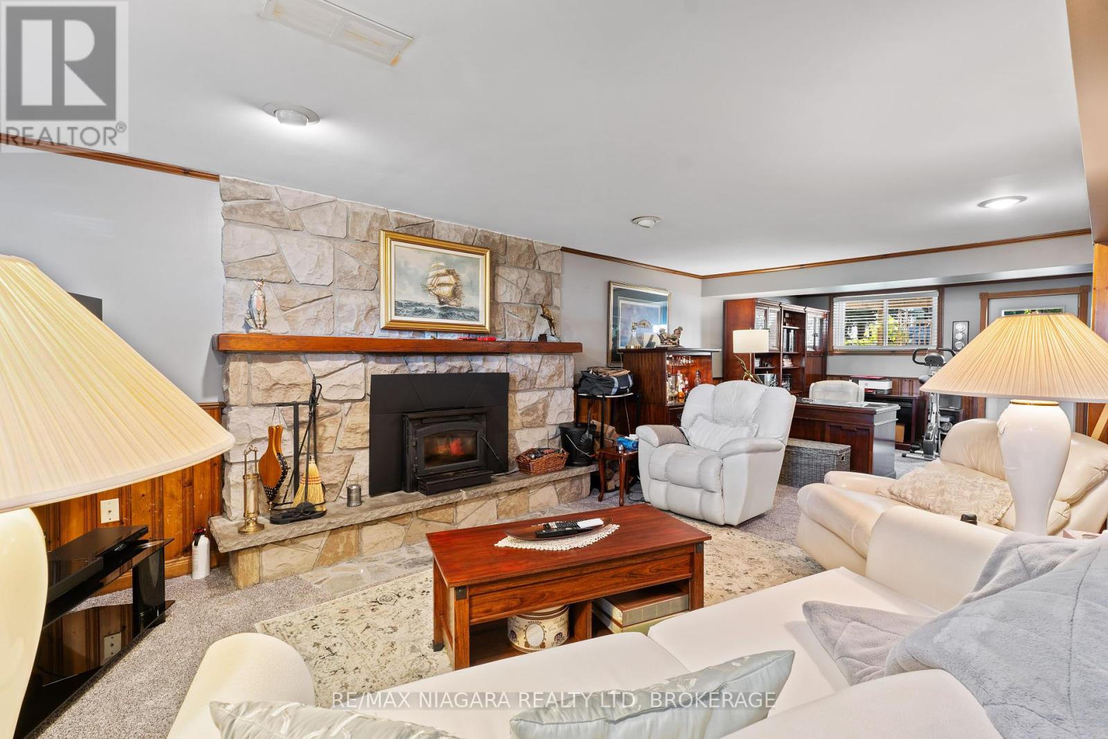 16 Centennial Drive, St. Catharines, Ontario  L2N 6A4 - Photo 24 - X12403157