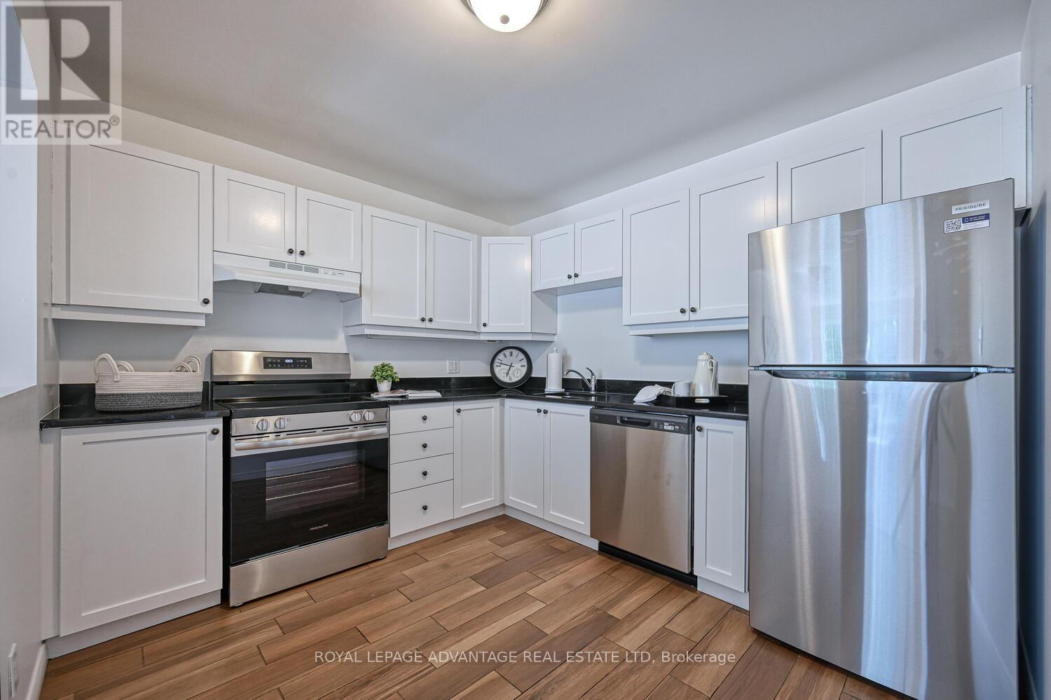 316 - 40 Pearl Street, Smiths Falls, Ontario  K7A 5B5 - Photo 10 - X12294247