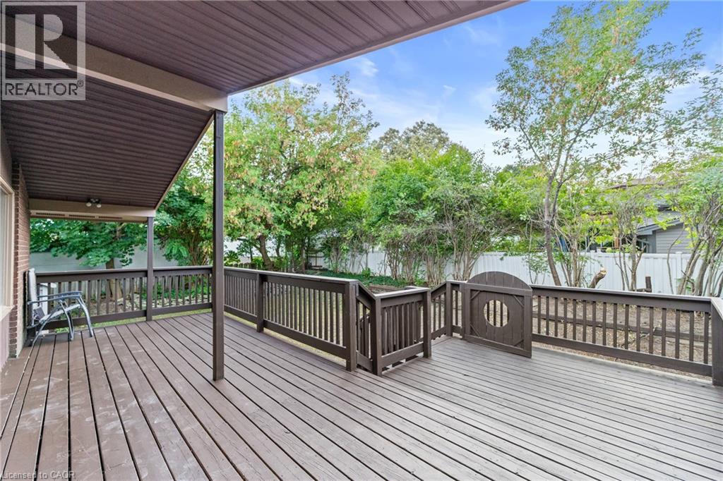 Property at 366 DALE Crescent image 5