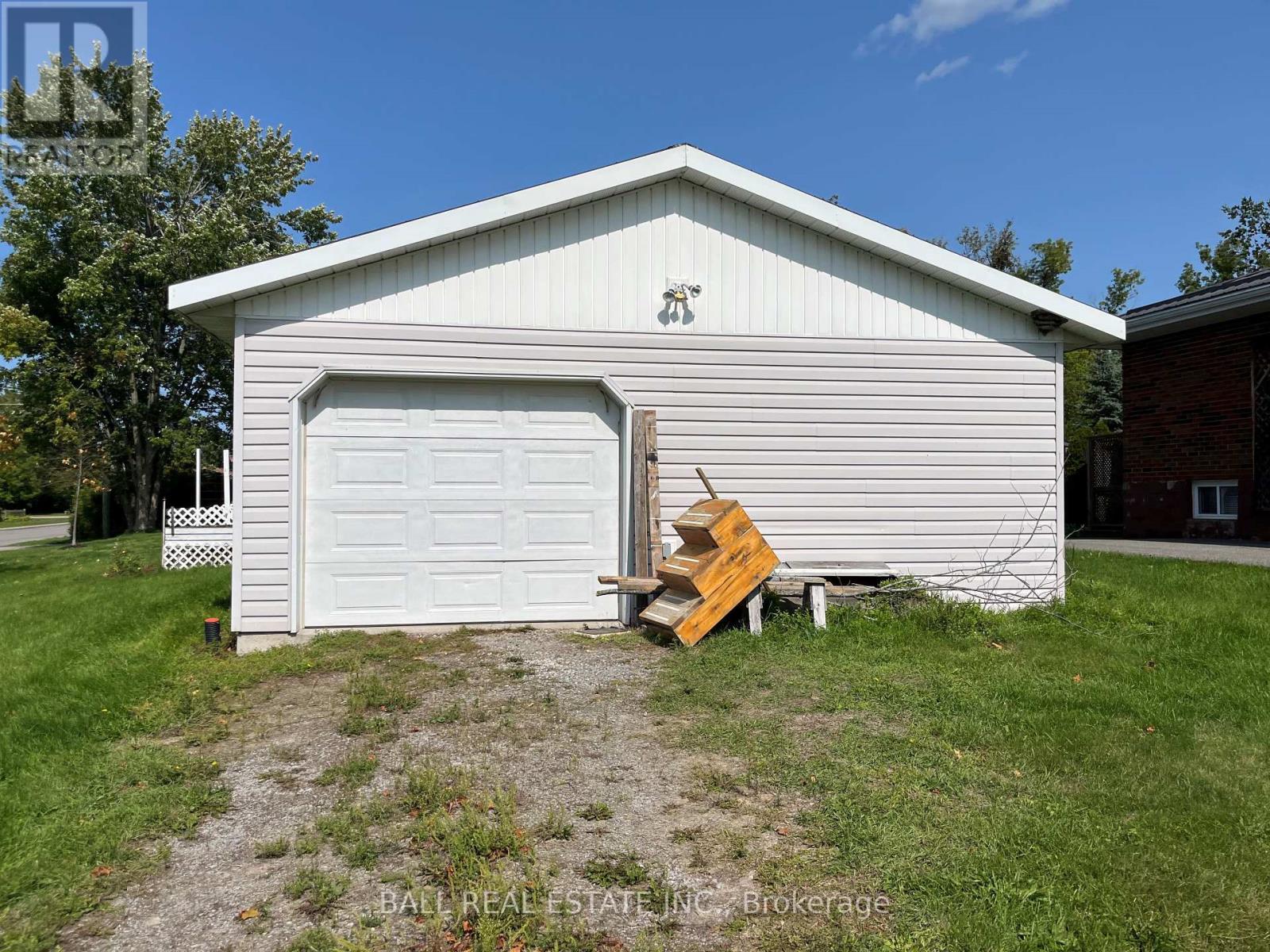 8 Church Lane, Trent Hills, Ontario  K0L 1Y0 - Photo 2 - X12403191