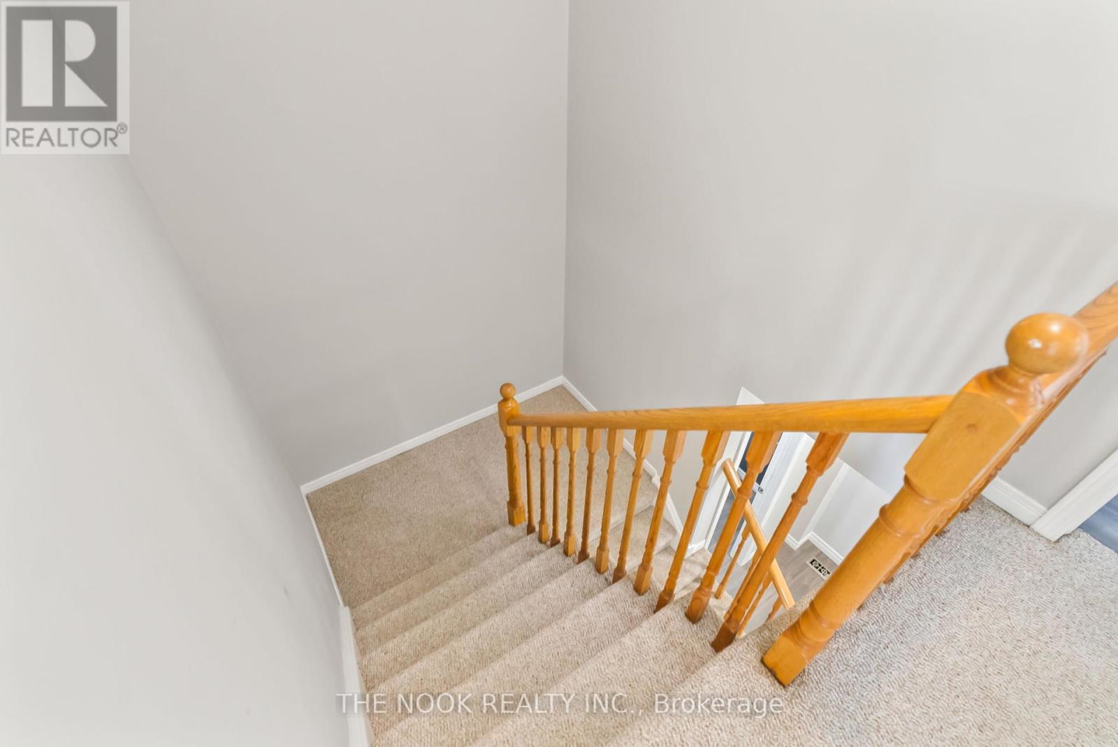 136 Peacock Boulevard, Port Hope, Ontario  L1A 4G2 - Photo 13 - X12403218